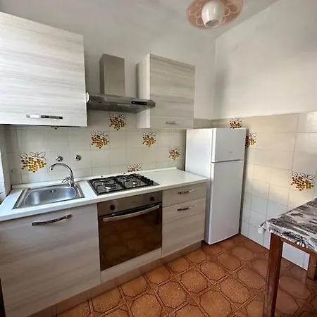 Albatros Apartment *